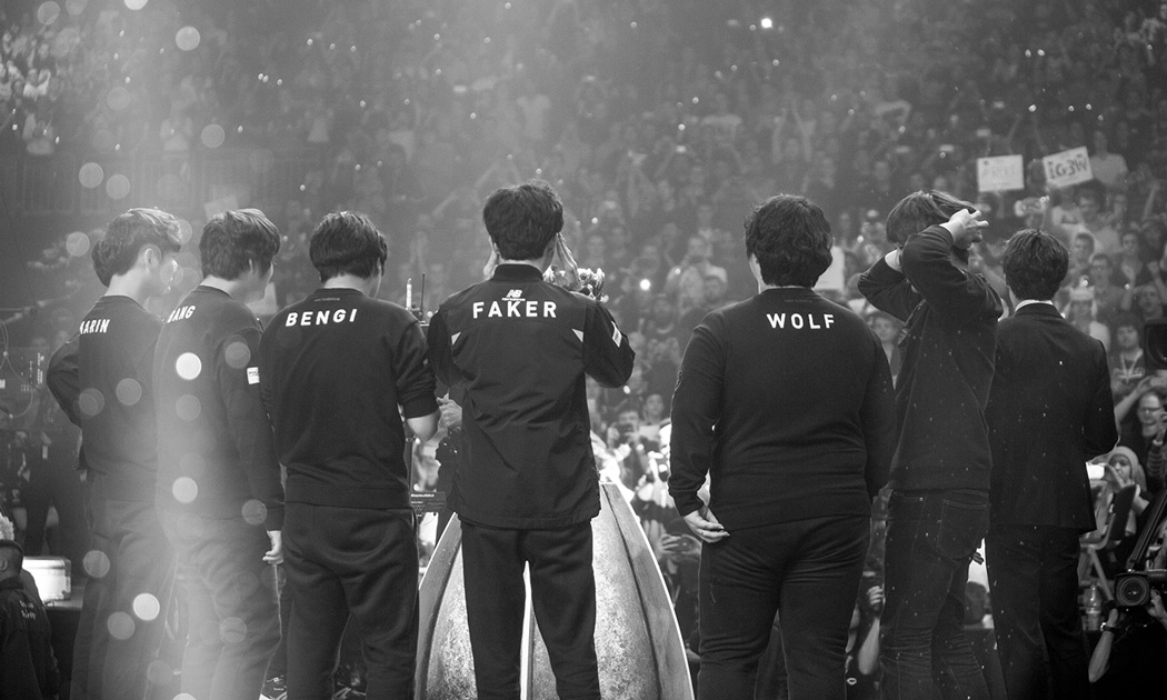 炫神炮轰LPL赛区沦为网红赛区，过度商业化致转播LCK赛事